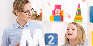 听力学家、助听器专家、助听器验配师和助听器销售人员有什么不同？