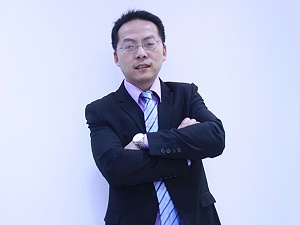 耳鼻咽喉医学专家-陈鑫