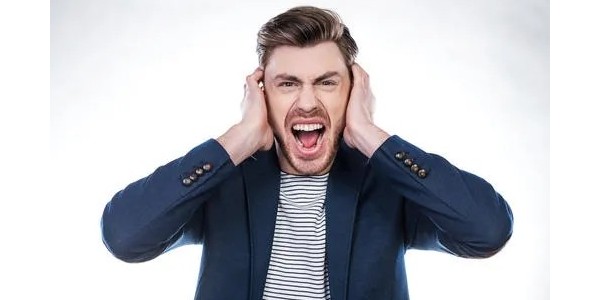 快快改掉这些伤耳朵的不经意坏习惯！